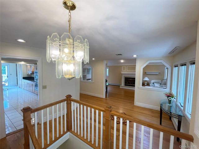 60 Winston Drive, Smithtown, NY 11787