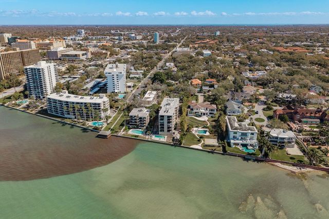 602 LIME AVENUE 203, Clearwater, FL 33756