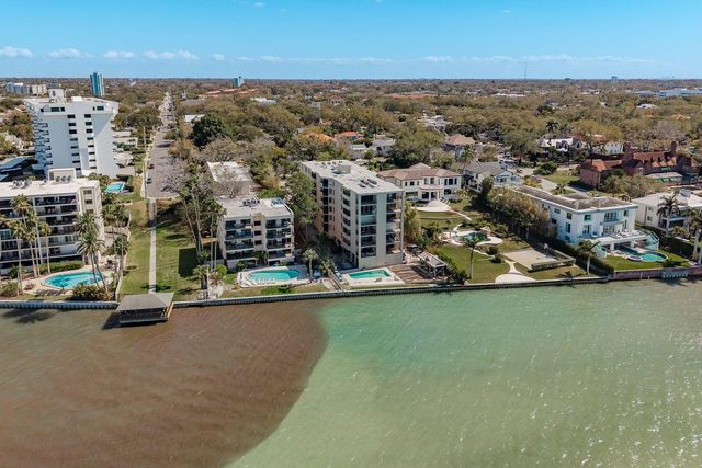 602 LIME AVENUE 203, Clearwater, FL 33756