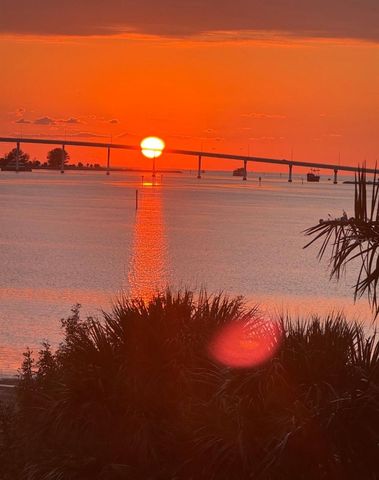 602 LIME AVENUE 203, Clearwater, FL 33756