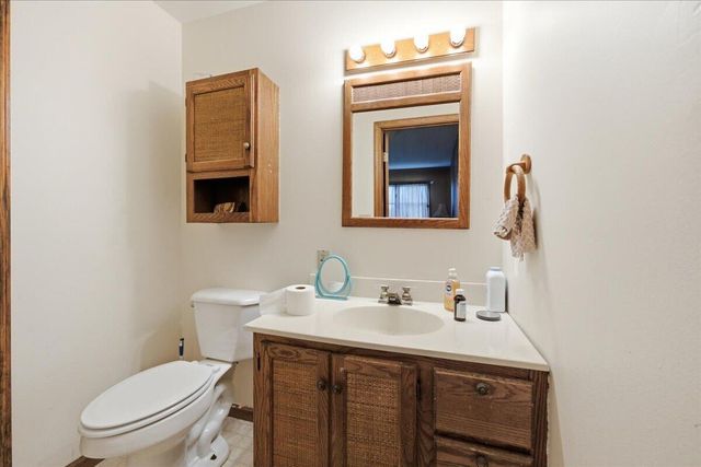 2101 Coolwood Drive, Valparaiso, IN 46385