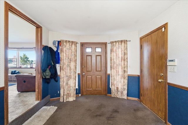 2101 Coolwood Drive, Valparaiso, IN 46385