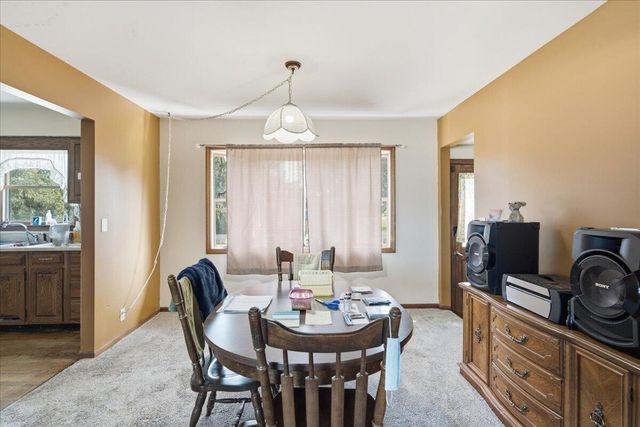 2101 Coolwood Drive, Valparaiso, IN 46385