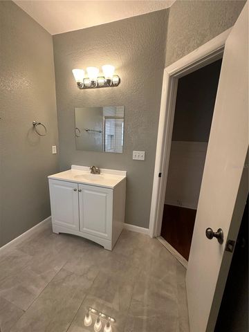 1209 E COMANCHE AVENUE, Tampa, FL 33604