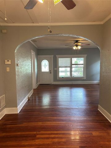 1209 E COMANCHE AVENUE, Tampa, FL 33604