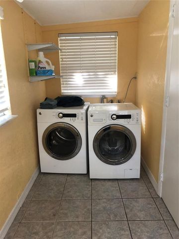 1209 E COMANCHE AVENUE, Tampa, FL 33604