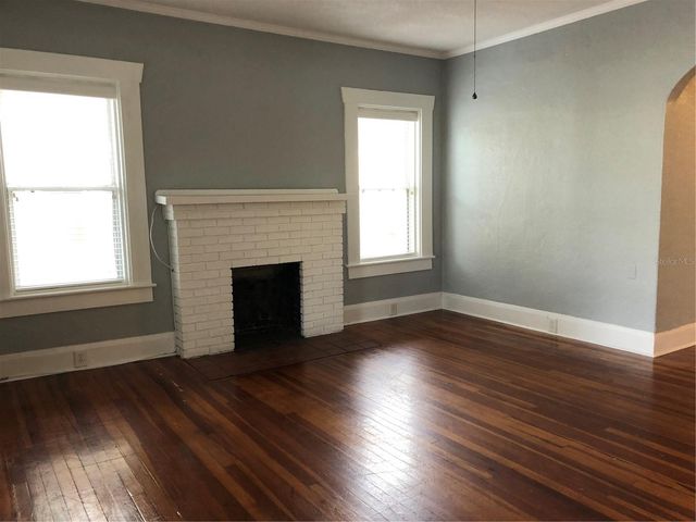 1209 E COMANCHE AVENUE, Tampa, FL 33604
