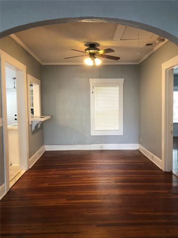 1209 E COMANCHE AVENUE, Tampa, FL 33604