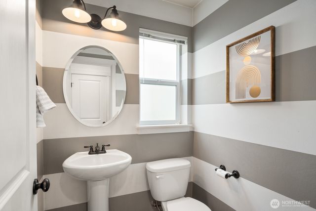 2428 192nd Place SW, Lynnwood, WA 98036