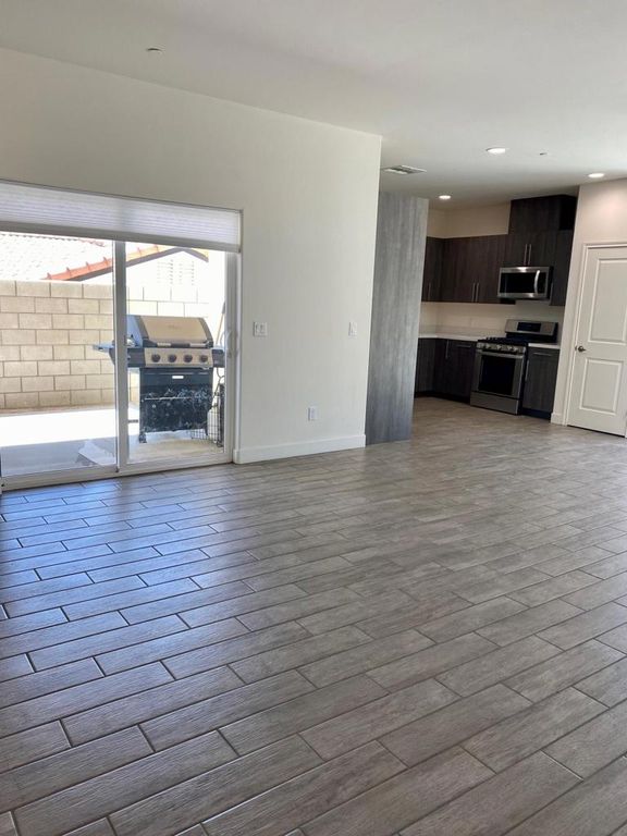 Image 5 of property listing at 9675 Valencia Drive, Desert Hot Springs, CA 92240