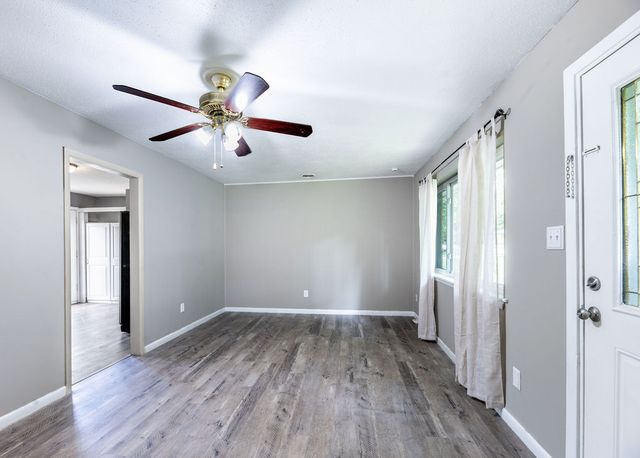 66 Northwood Street, West Fork, AR 72774