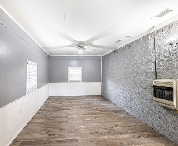 66 Northwood Street, West Fork, AR 72774