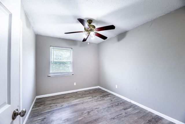 66 Northwood Street, West Fork, AR 72774