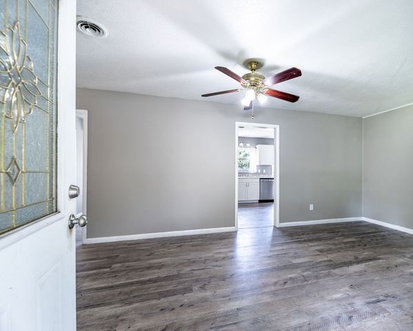 66 Northwood Street, West Fork, AR 72774
