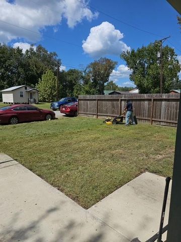 1216 Deputy O Mcduffie Jr Street, Cleveland, TX 77327