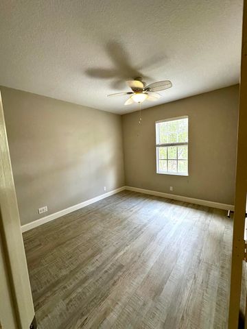 262 Iris Drive, Jupiter, FL 33458