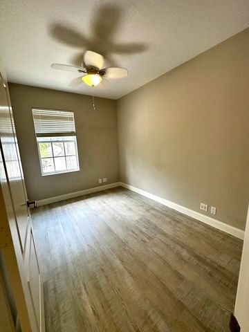 262 Iris Drive, Jupiter, FL 33458