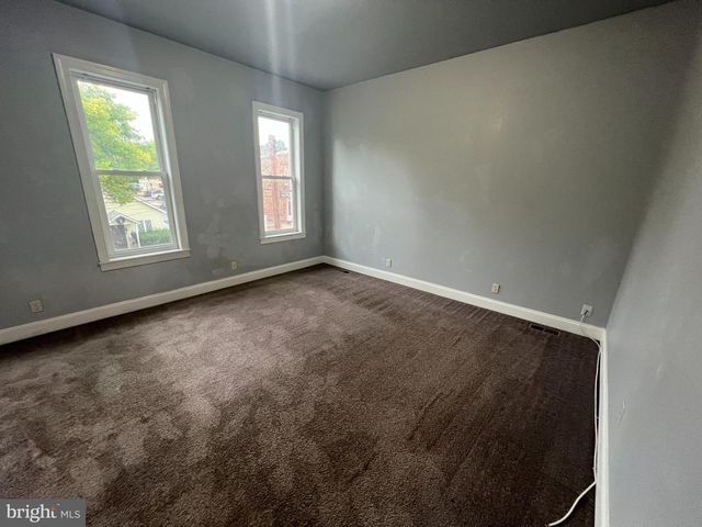 898 QUEEN ST, Pottstown, PA 19464