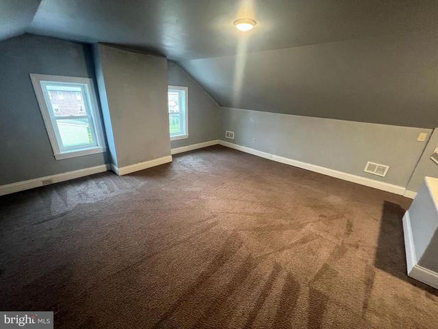 898 QUEEN ST, Pottstown, PA 19464