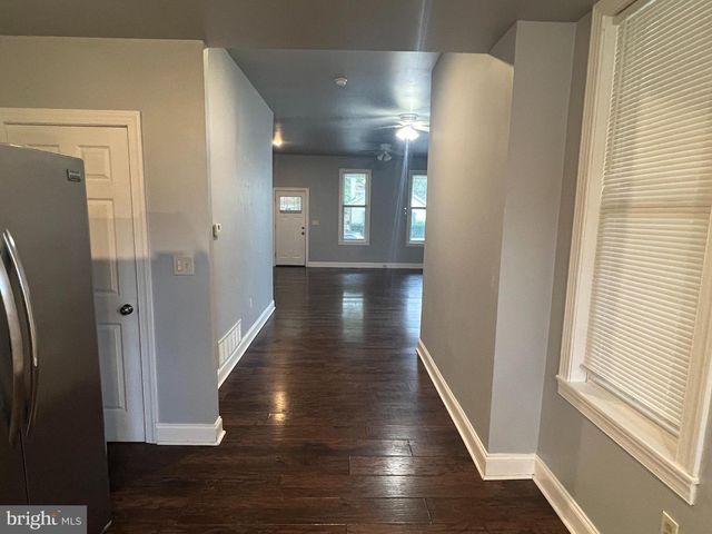 898 QUEEN ST, Pottstown, PA 19464