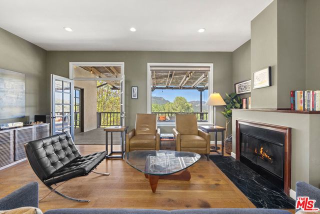 21254 Colina Drive, Topanga, CA 90290