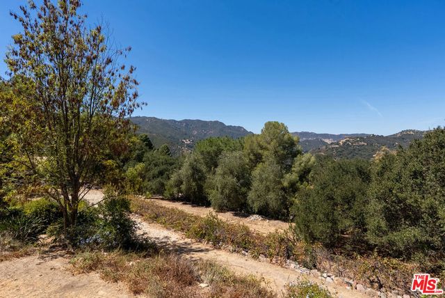 21254 Colina Drive, Topanga, CA 90290