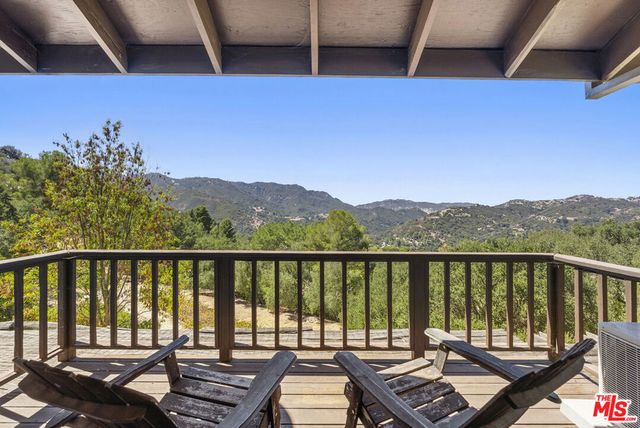 21254 Colina Drive, Topanga, CA 90290