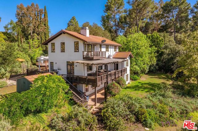 21254 Colina Drive, Topanga, CA 90290