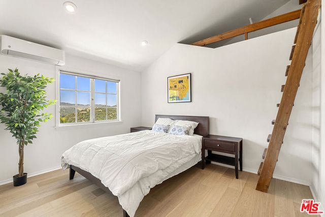 21254 Colina Drive, Topanga, CA 90290
