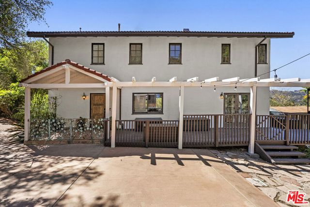 21254 Colina Drive, Topanga, CA 90290