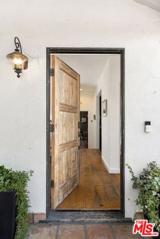 21254 Colina Drive, Topanga, CA 90290