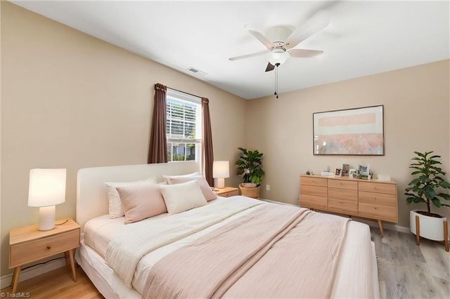 3433 Tinley Park Drive, Winston-salem, NC 27107