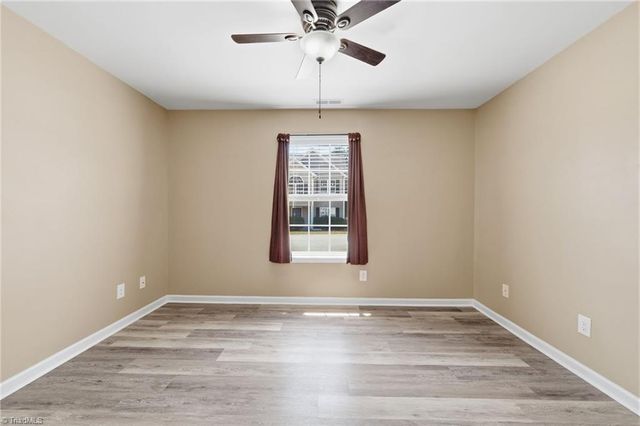 3433 Tinley Park Drive, Winston-salem, NC 27107