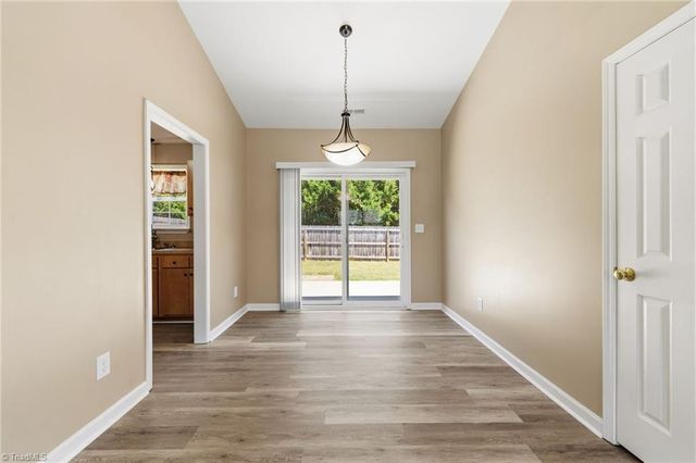 3433 Tinley Park Drive, Winston-salem, NC 27107