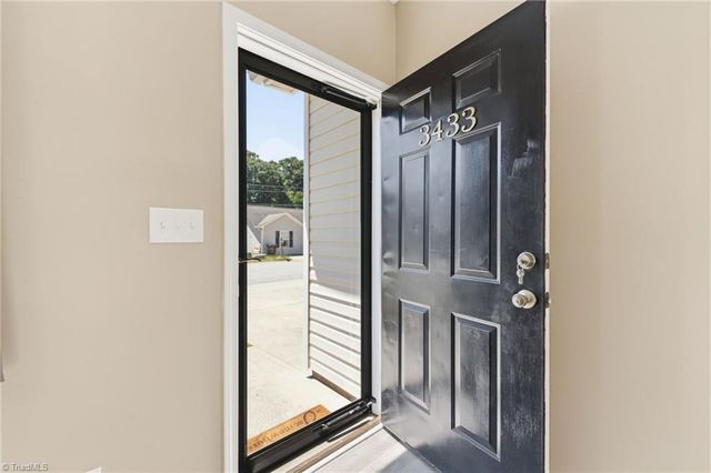 3433 Tinley Park Drive, Winston-salem, NC 27107