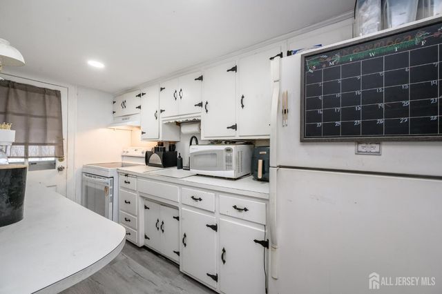 28 Second Street, Old Bridge, NJ 08857