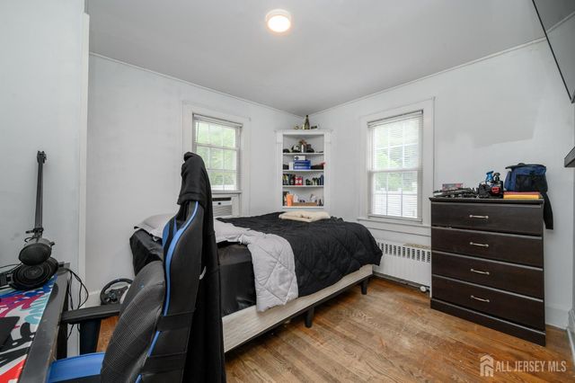 28 Second Street, Old Bridge, NJ 08857