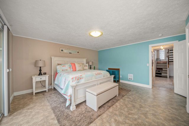 311 S Shoreline Dr, Liberty Lake, WA 99019