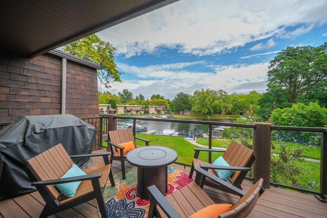 311 S Shoreline Dr, Liberty Lake, WA 99019