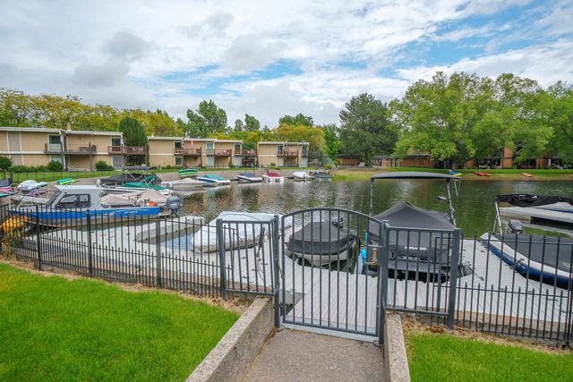 311 S Shoreline Dr, Liberty Lake, WA 99019