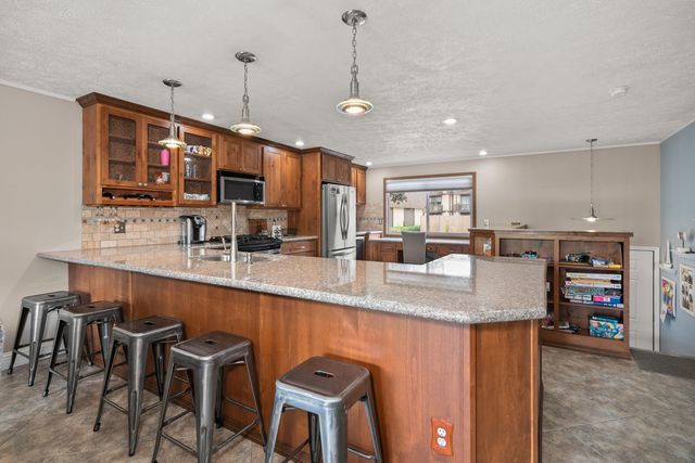 311 S Shoreline Dr, Liberty Lake, WA 99019