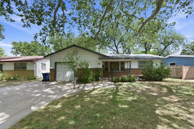 2562 S Minnesota Ave, Wichita, KS 67216