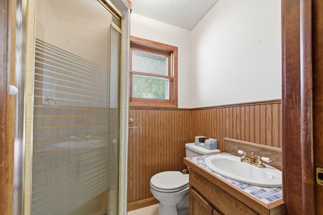 2562 S Minnesota Ave, Wichita, KS 67216