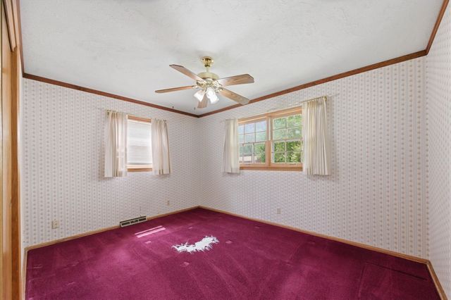 2562 S Minnesota Ave, Wichita, KS 67216