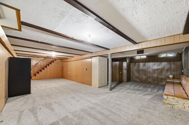 2562 S Minnesota Ave, Wichita, KS 67216