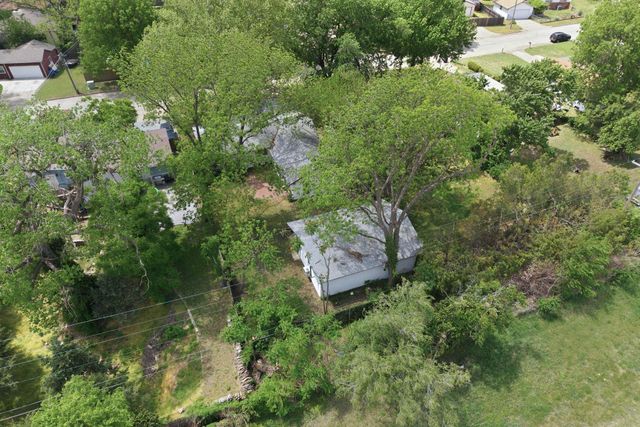 2562 S Minnesota Ave, Wichita, KS 67216