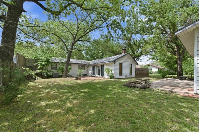 2562 S Minnesota Ave, Wichita, KS 67216