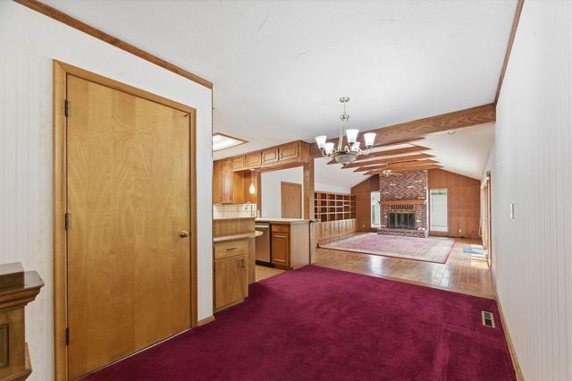 2562 S Minnesota Ave, Wichita, KS 67216