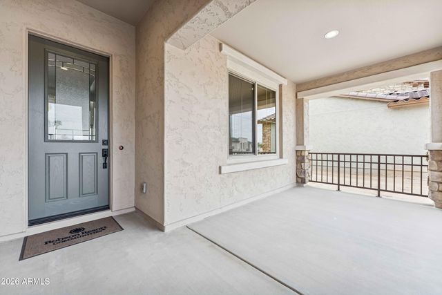 16667 W WHITTON Avenue, Goodyear, AZ 85395