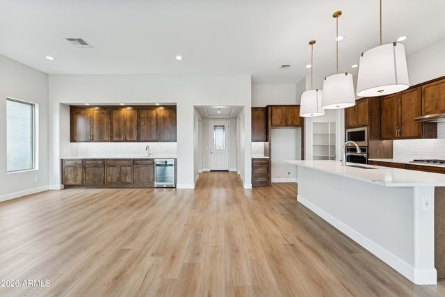 16667 W WHITTON Avenue, Goodyear, AZ 85395